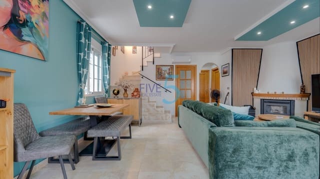 3 bedroom Townhouse for sale in Lomas de Cabo Roig - Los Dolses, Orihuela with pool - € 335,000 (Ref: 10002380)