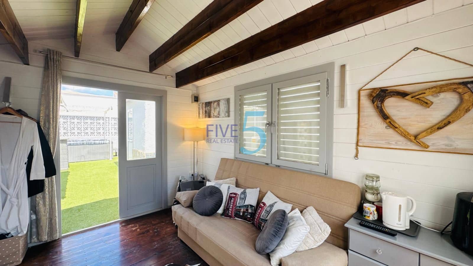 2 slaapkamer Villa te koop in Ciudad Quesada met zwembad - € 334.900 (Ref: 10004748)