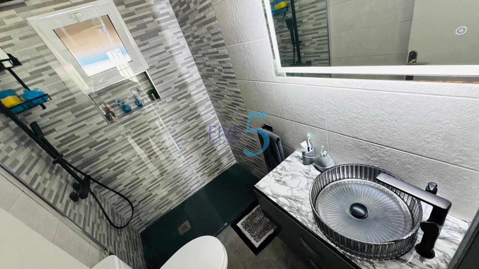 2 slaapkamer Villa te koop in Ciudad Quesada met zwembad - € 334.900 (Ref: 10004748)