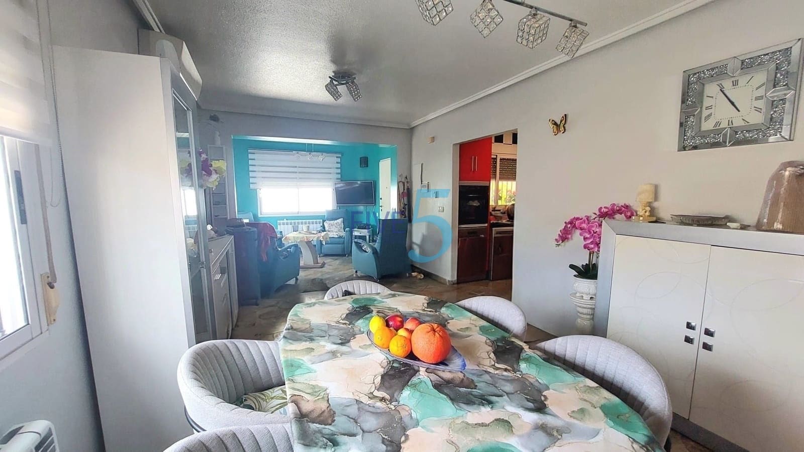 3 soverom Villa til salgs i Torrevieja med svømmebasseng garasje - € 309 500 (Ref: 10004749)