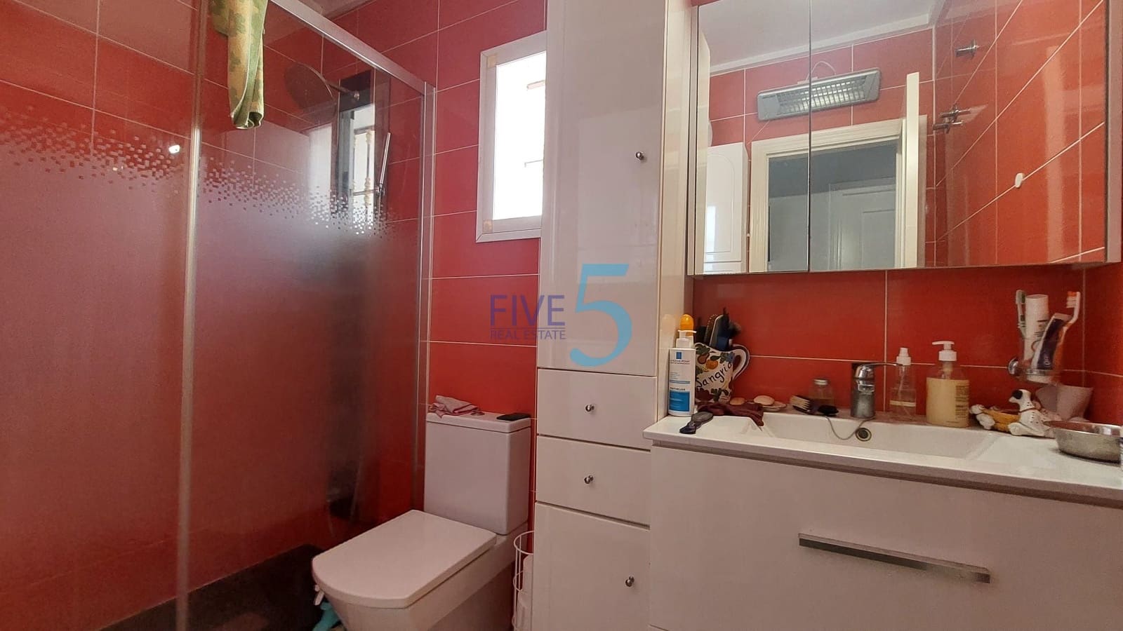 3 soverom Villa til salgs i Torrevieja med svømmebasseng garasje - € 309 500 (Ref: 10004749)