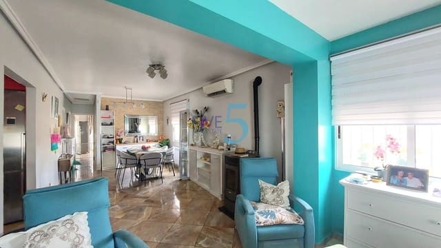 3 soverom Villa til salgs i Torrevieja med svømmebasseng garasje - € 309 500 (Ref: 10004749)