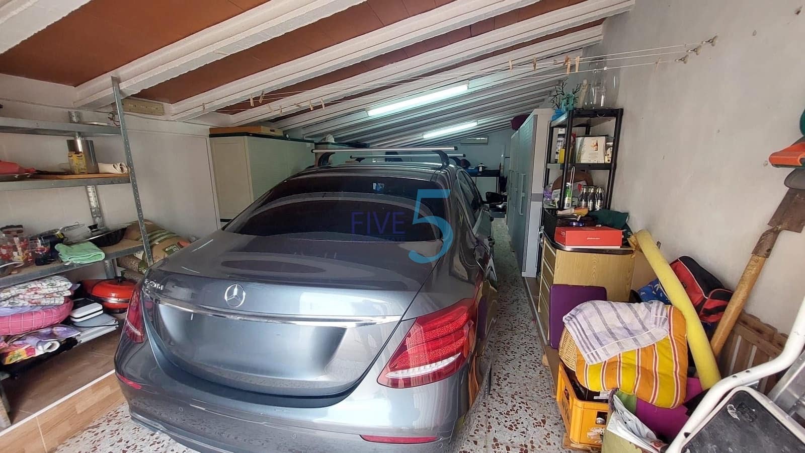 3 soverom Villa til salgs i Torrevieja med svømmebasseng garasje - € 309 500 (Ref: 10004749)