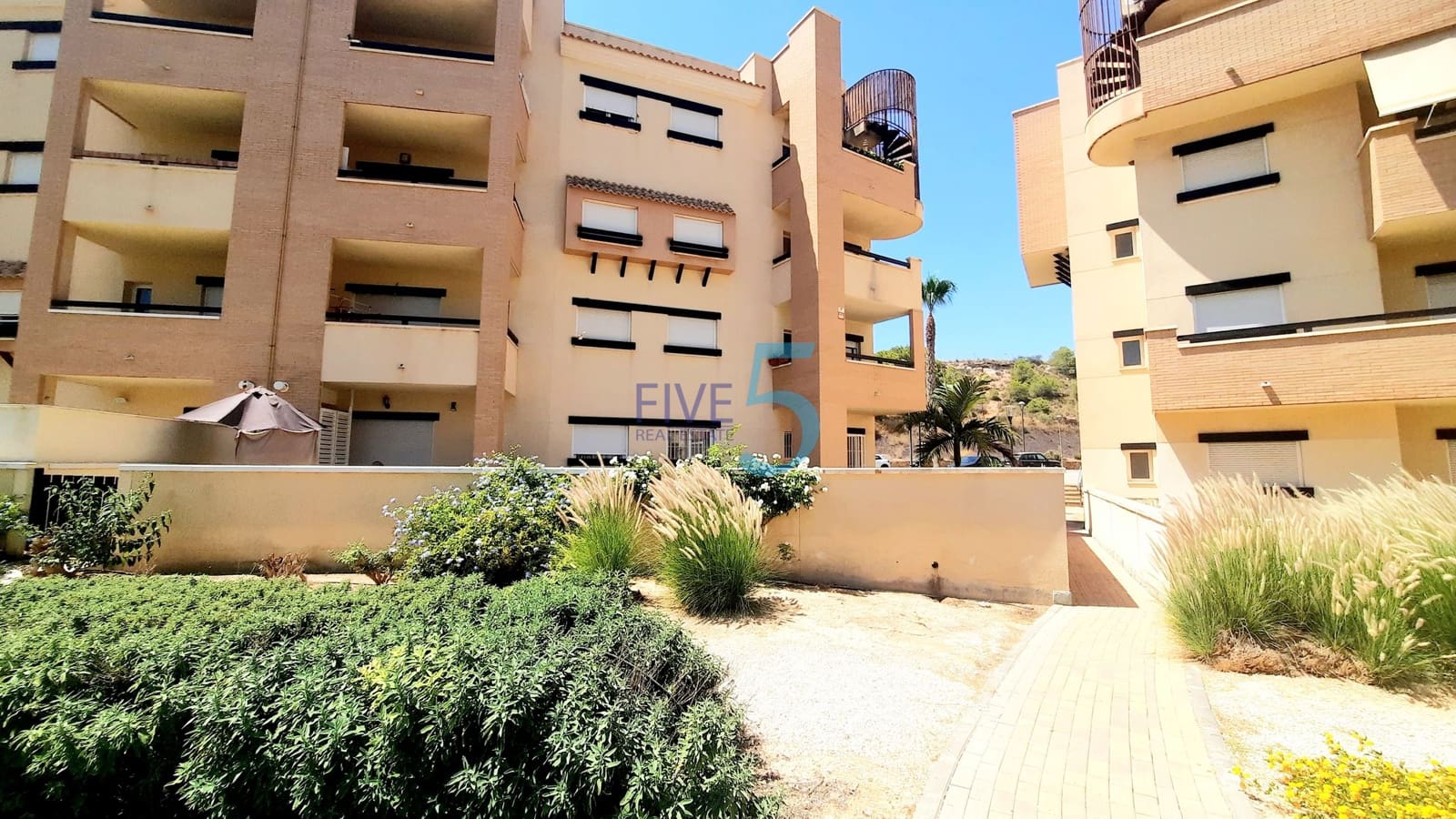 2 soveværelse Lejlighed til salg i La Tercia med swimmingpool garage - € 120.000 (Ref: 10004750)