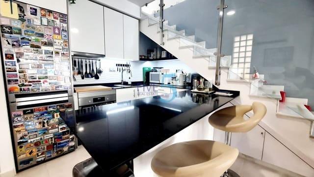3 quarto Moradia para venda em Los Alcázares com piscina garagem - 379 500 € (Ref: 10004751)