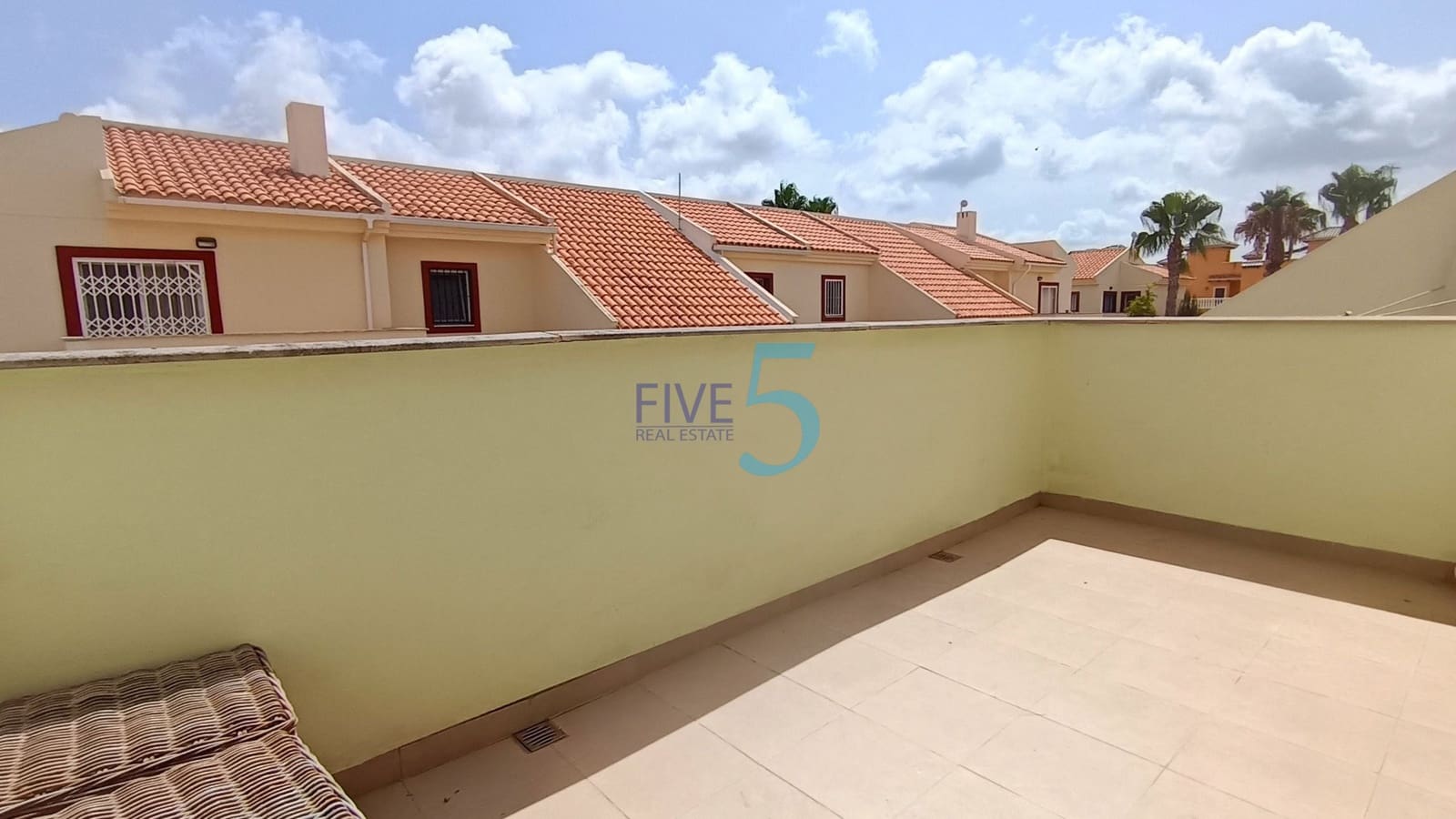 Chalet de 3 habitaciones en Ciudad Quesada en venta con piscina - 265.000 € (Ref: 10008041)