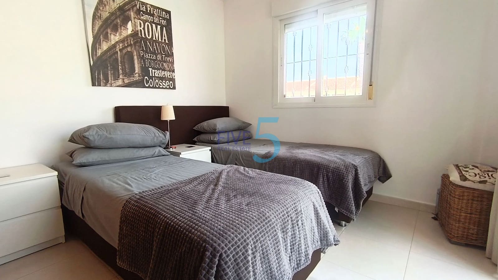 Chalet de 3 habitaciones en Ciudad Quesada en venta con piscina - 265.000 € (Ref: 10008041)