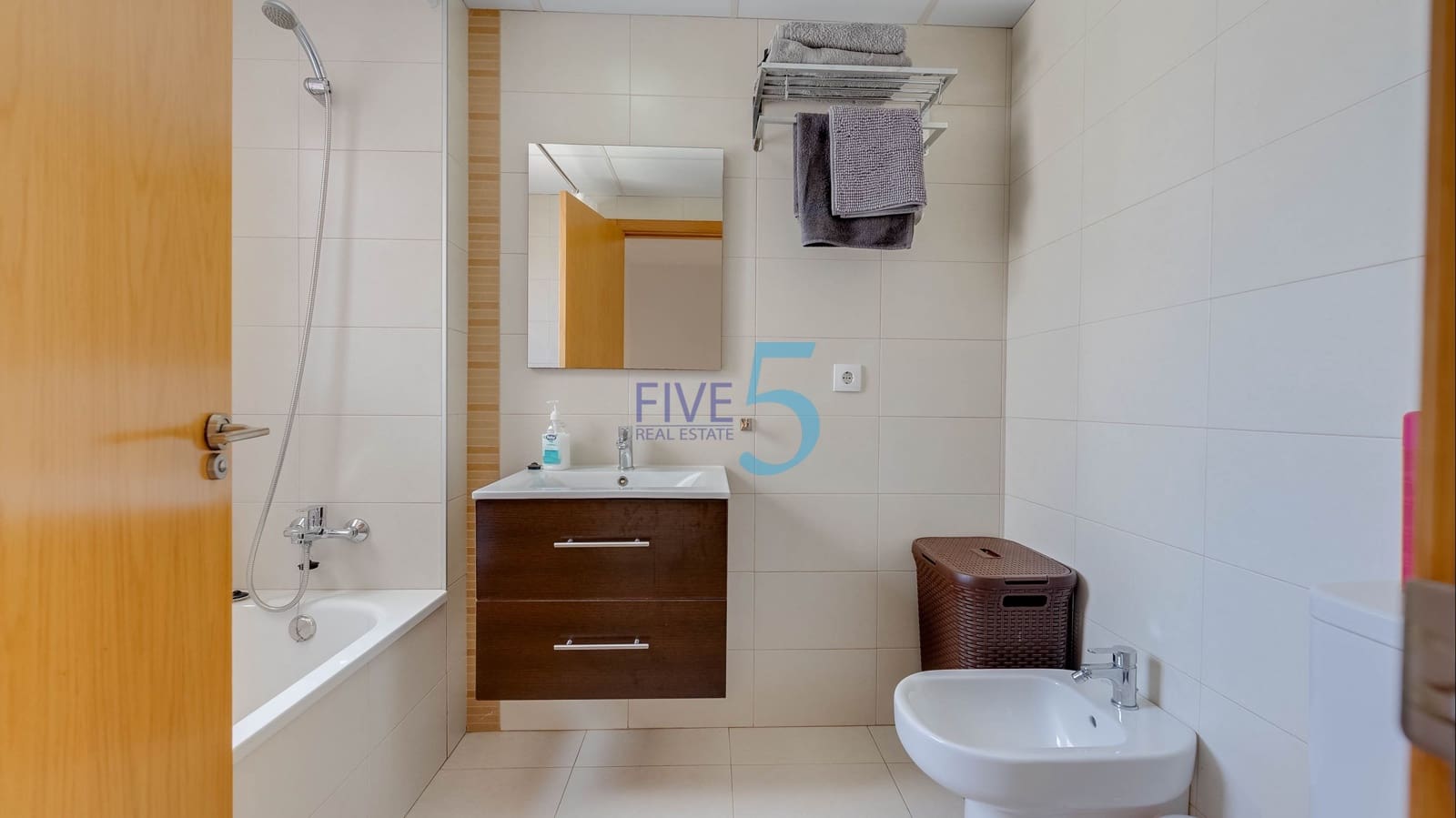 3 soverom Villa til salgs i Ciudad Quesada med svømmebasseng garasje - € 265 000 (Ref: 10008041)