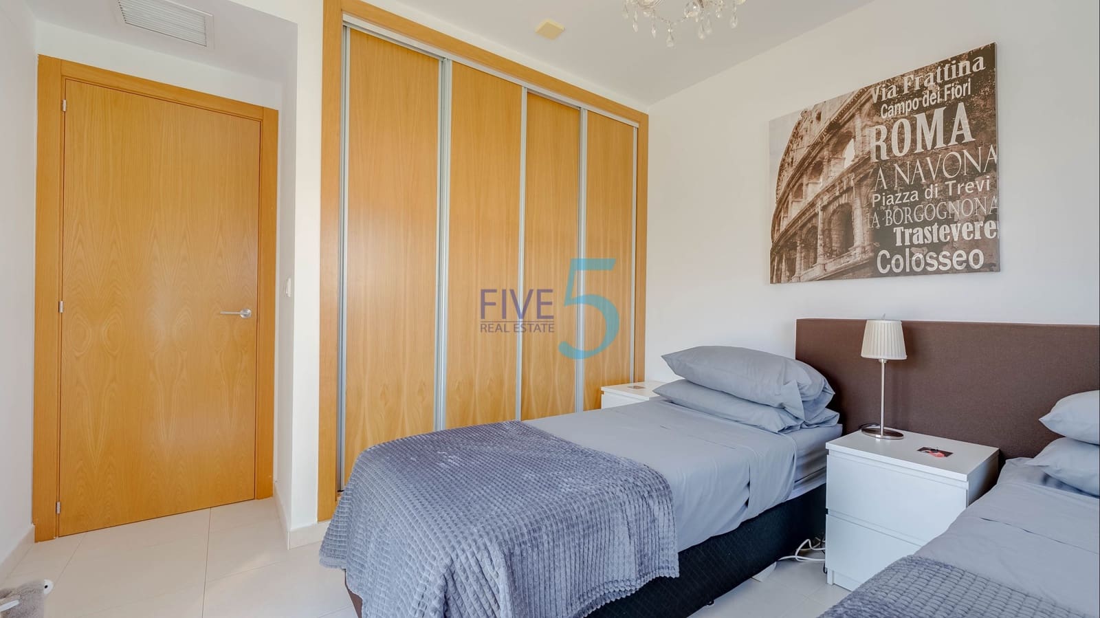 3 soverom Villa til salgs i Ciudad Quesada med svømmebasseng garasje - € 265 000 (Ref: 10008041)