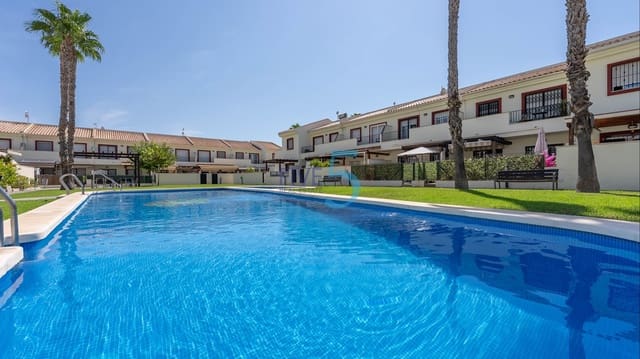 3 quarto Moradia para venda em Ciudad Quesada, Rojales com piscina - 265 000 € (Ref: 10008041)