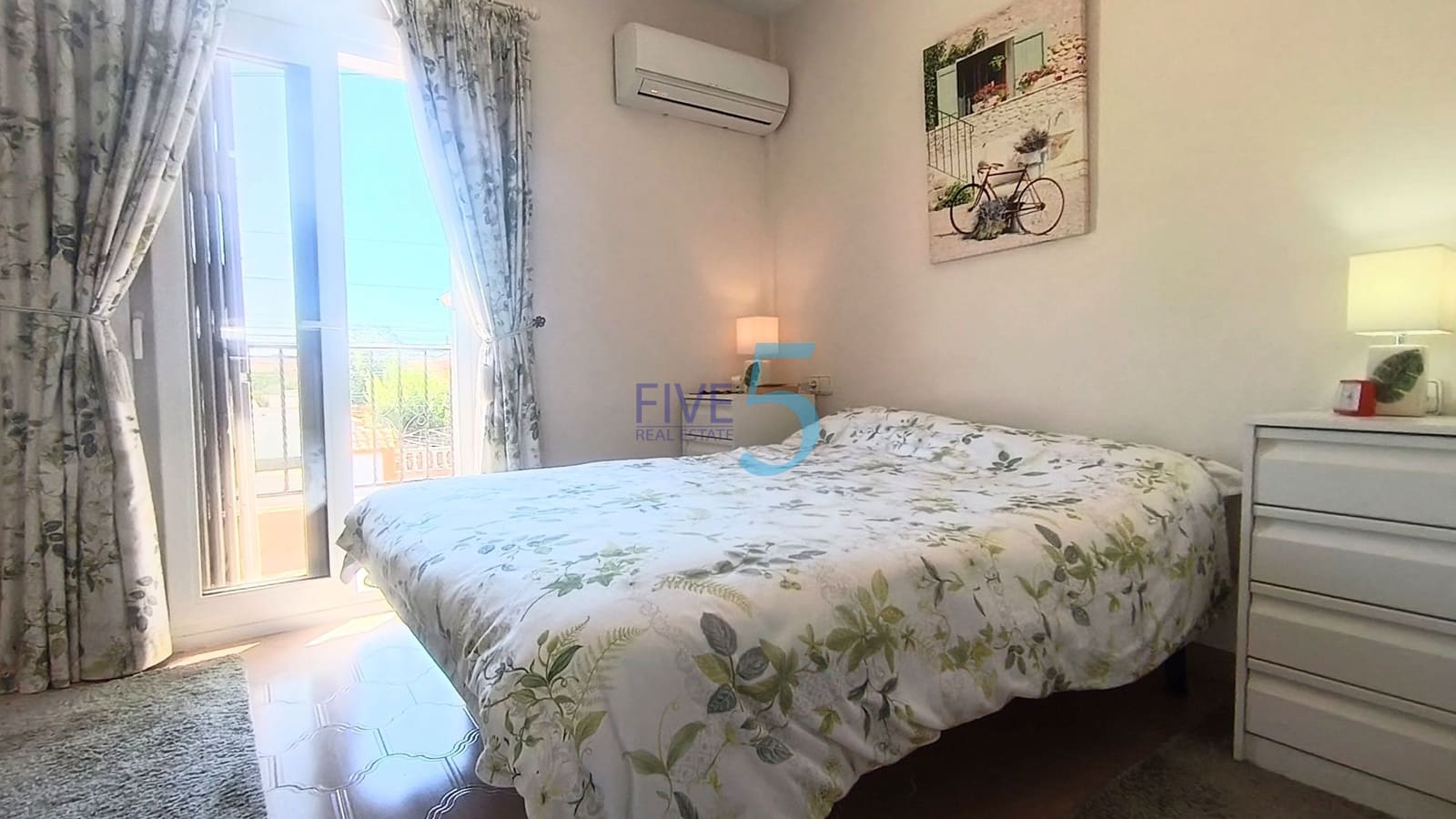 2 soverom Hus til salgs i Torrevieja med svømmebasseng - € 119 995 (Ref: 10009772)