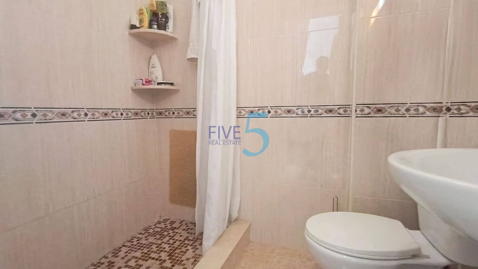 2 soverom Hus til salgs i Torrevieja med svømmebasseng - € 119 995 (Ref: 10009772)