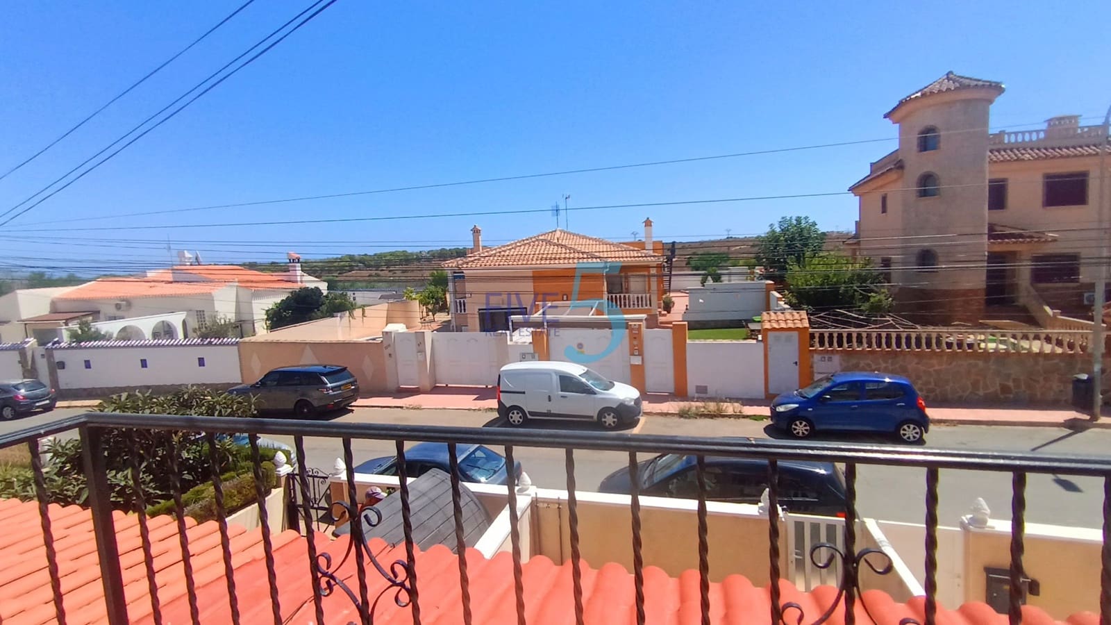 2 soverom Hus til salgs i Torrevieja med svømmebasseng - € 119 995 (Ref: 10009772)