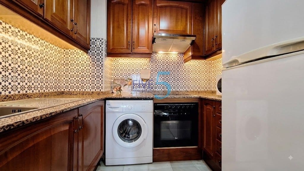 2 chambre Appartement à vendre à Torrevieja avec piscine - 245 000 € (Ref: 10009891)