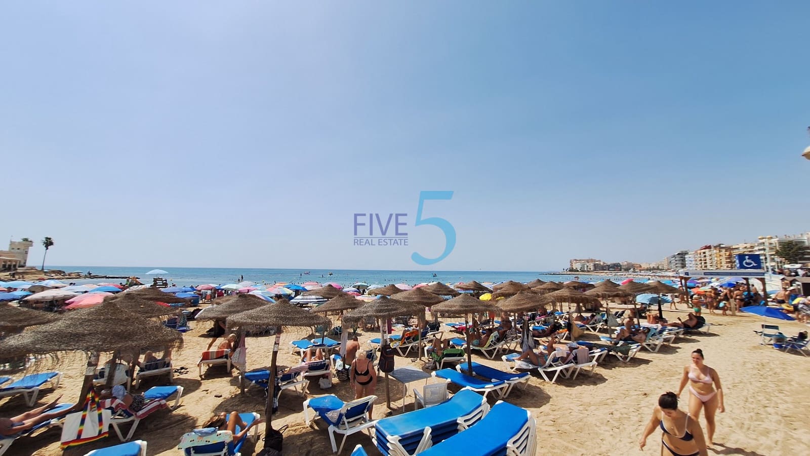 2 chambre Appartement à vendre à Torrevieja avec piscine - 245 000 € (Ref: 10009891)