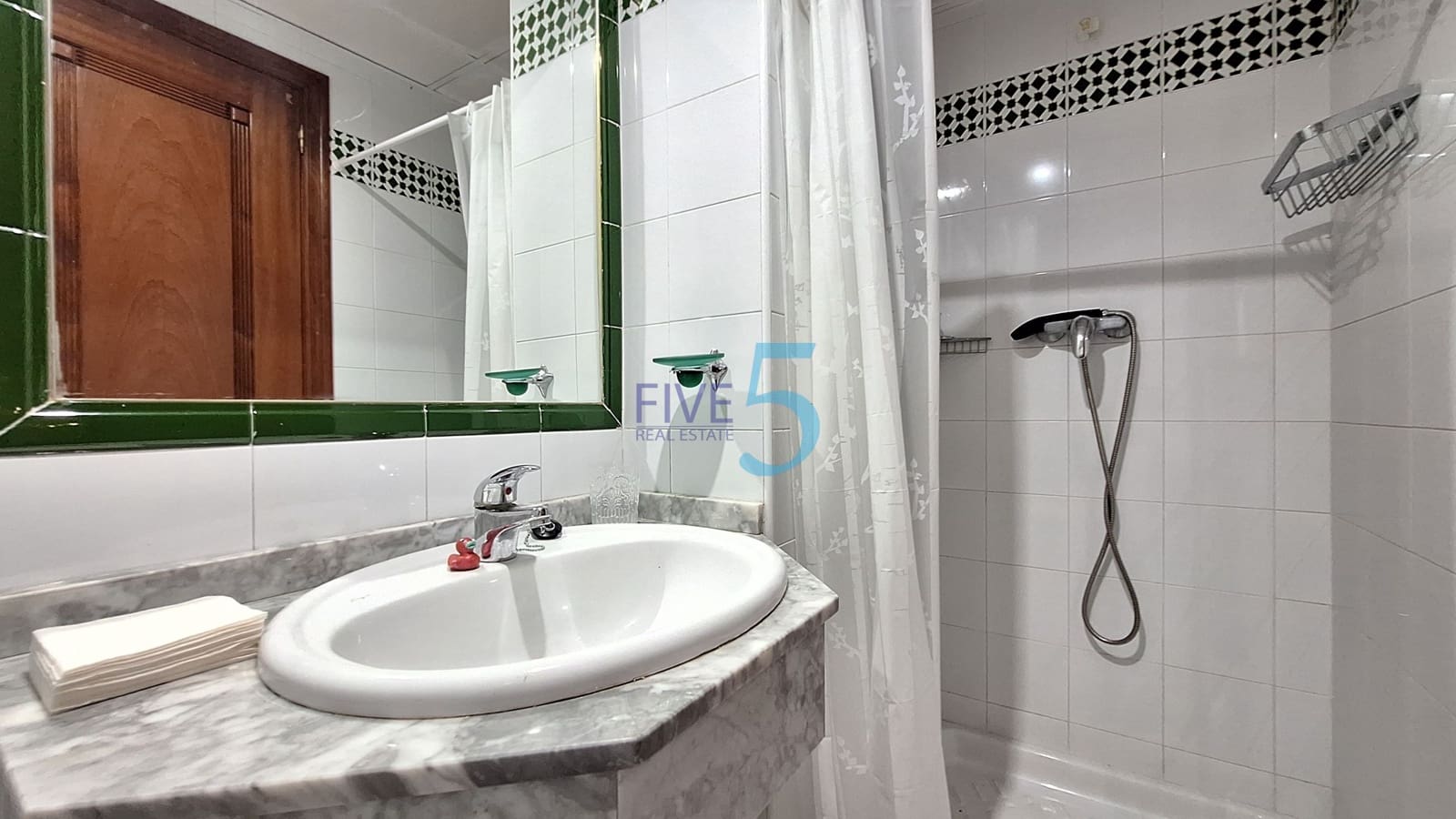 2 chambre Appartement à vendre à Torrevieja avec piscine - 245 000 € (Ref: 10009891)