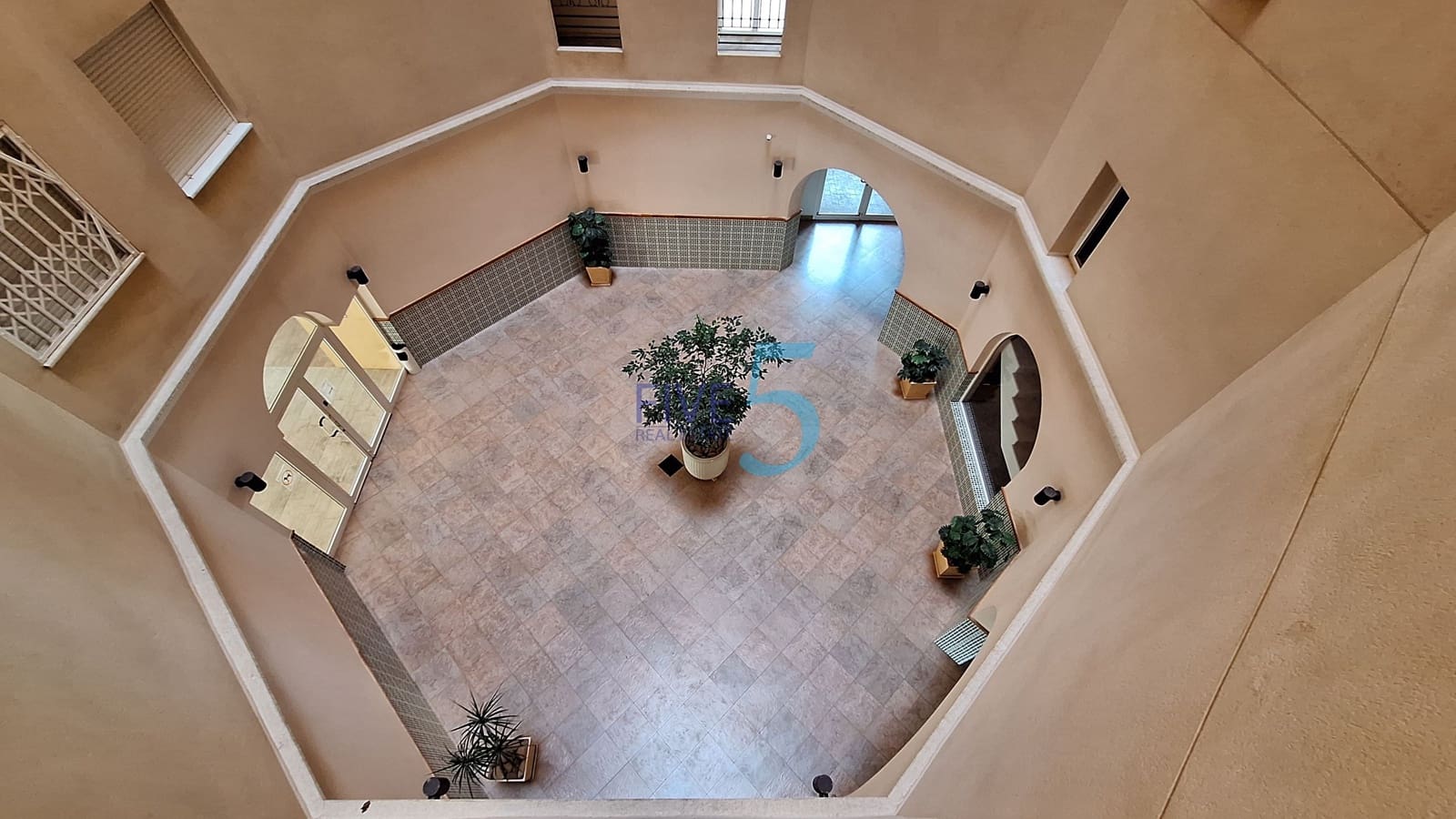 2 chambre Appartement à vendre à Torrevieja avec piscine - 245 000 € (Ref: 10009891)