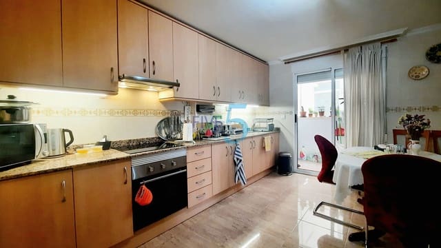 3 soveværelse Lejlighed til salg i Pilar de la Horadada med garage - € 175.000 (Ref: 10009892)