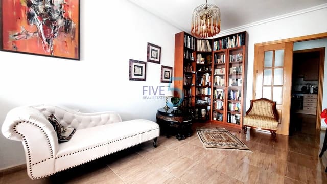 3 soveværelse Lejlighed til salg i Pilar de la Horadada med garage - € 175.000 (Ref: 10009892)