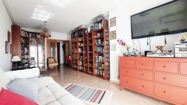 3 soveværelse Lejlighed til salg i Pilar de la Horadada med garage - € 175.000 (Ref: 10009892)