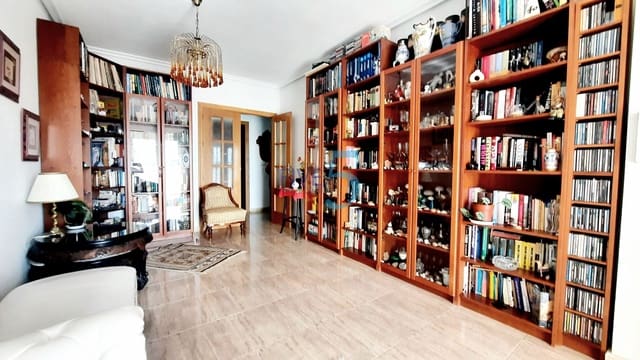 3 soveværelse Lejlighed til salg i Pilar de la Horadada med garage - € 175.000 (Ref: 10009892)