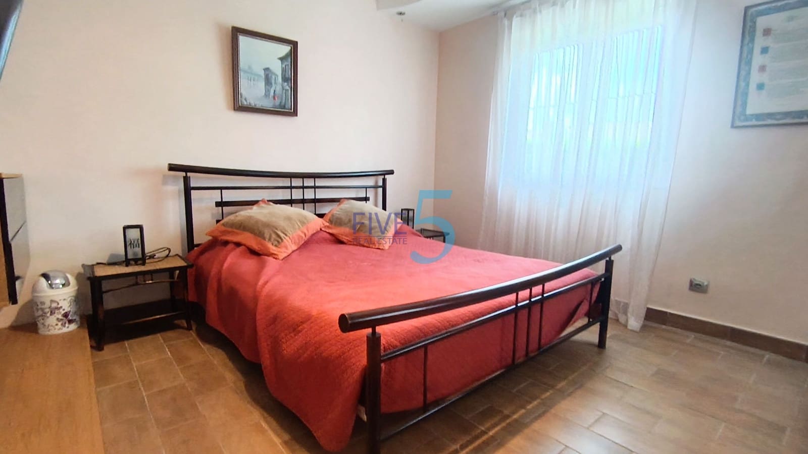 4 bedroom Villa for sale in Torrevieja with pool - € 620,000 (Ref: 10012503)