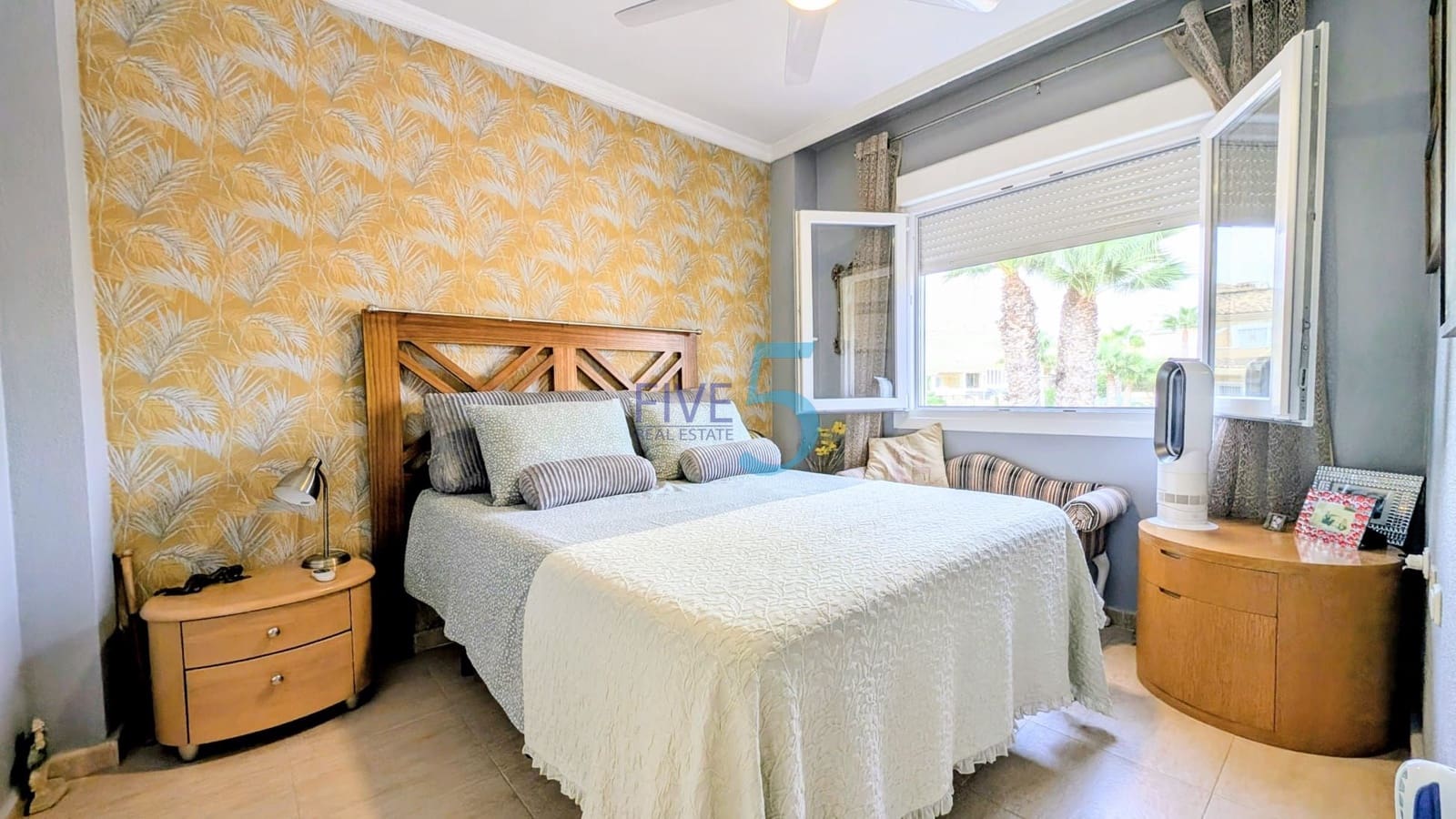 4 bedroom Townhouse for sale in Orihuela Costa with pool - € 325,000 (Ref: 10012584)