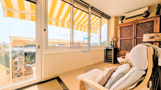 4 bedroom Townhouse for sale in Punta Prima, Orihuela with pool - € 325,000 (Ref: 10012584)