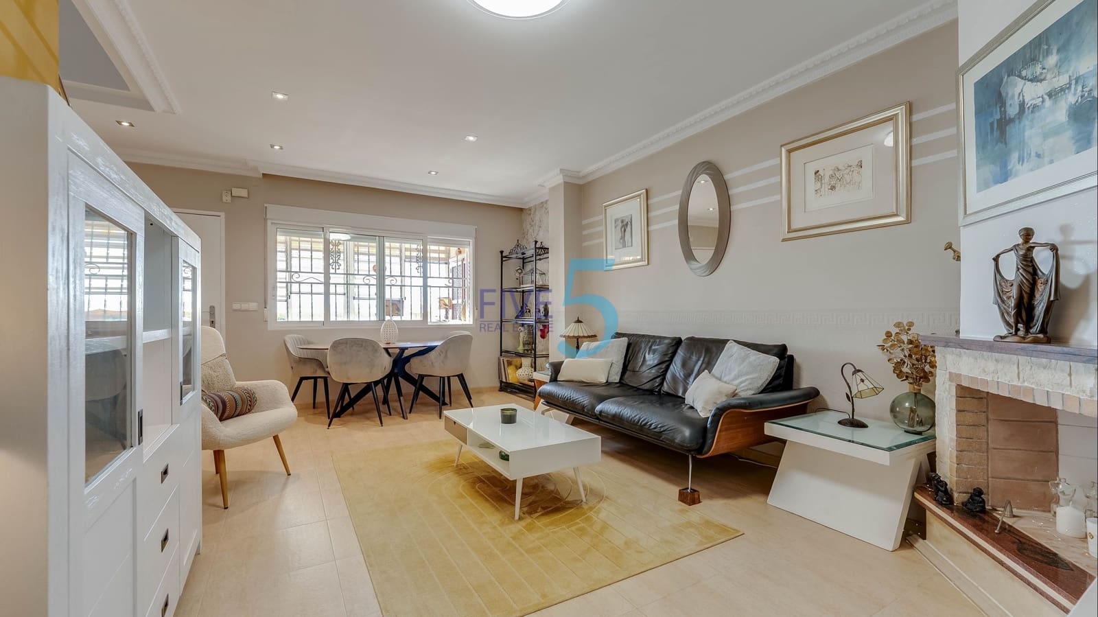 4 slaapkamer Huis te koop in Orihuela Costa met zwembad garage - € 325.000 (Ref: 10012584)