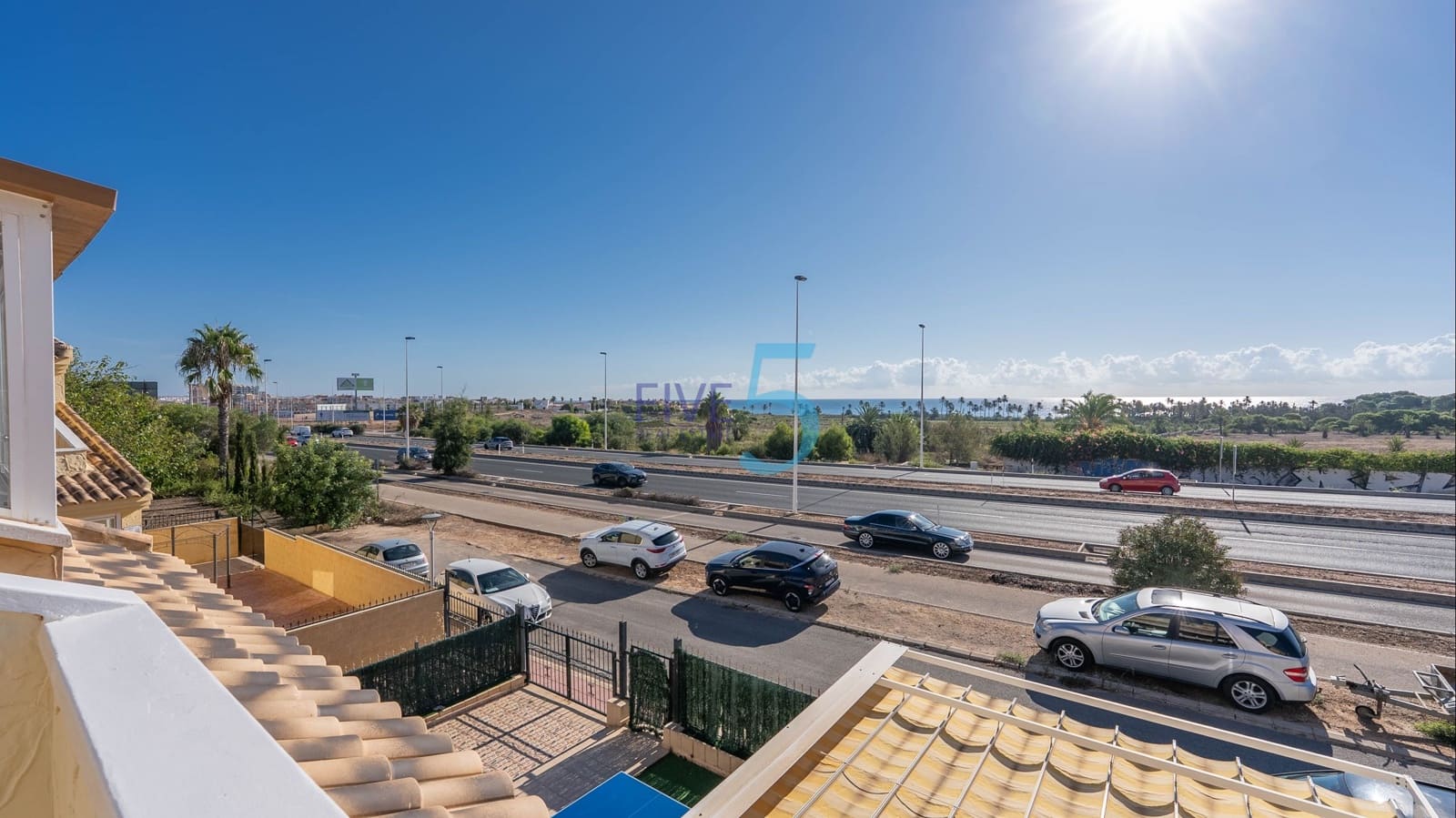 4 slaapkamer Huis te koop in Orihuela Costa met zwembad garage - € 325.000 (Ref: 10012584)