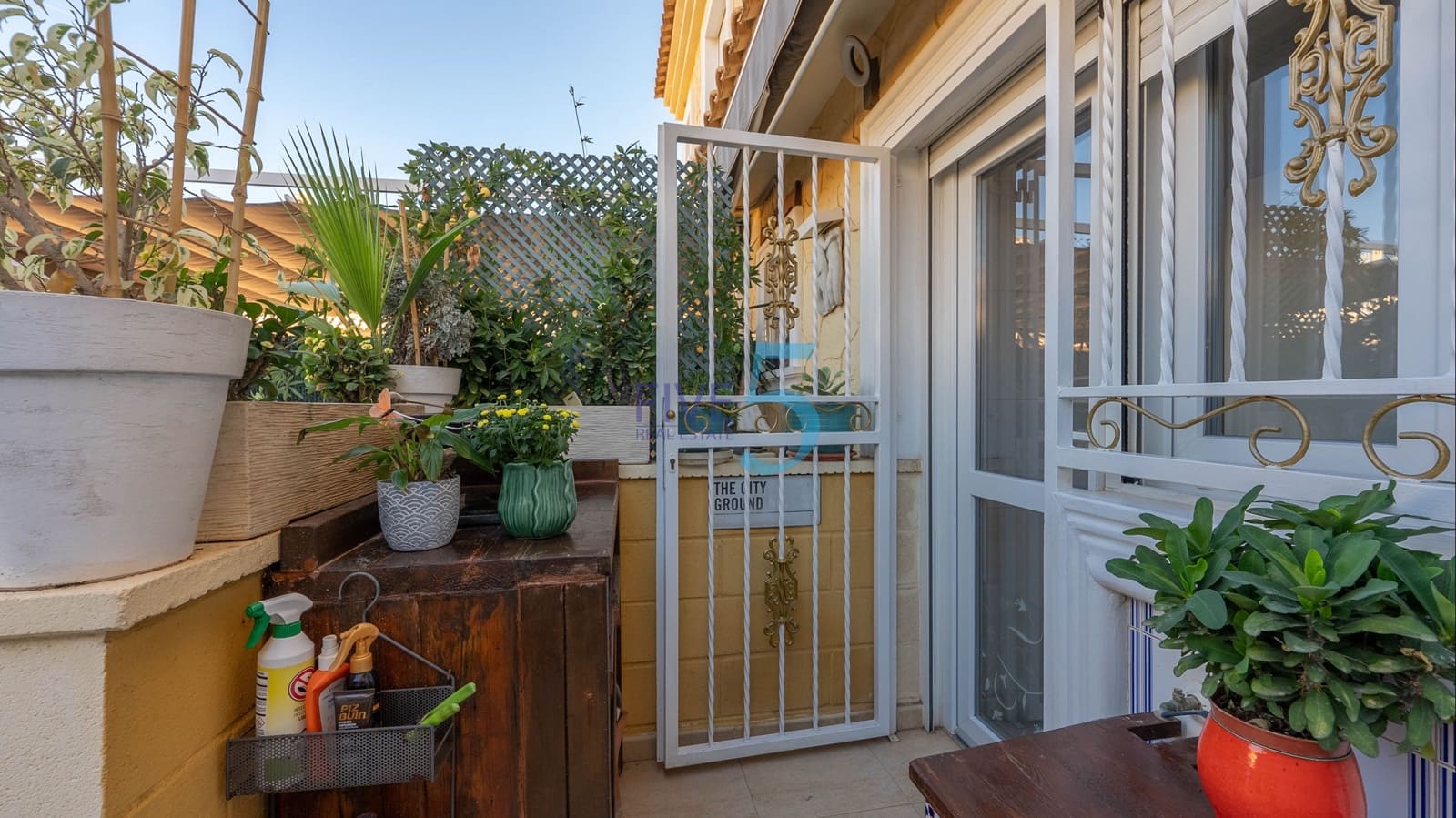 4 slaapkamer Huis te koop in Orihuela Costa met zwembad garage - € 325.000 (Ref: 10012584)