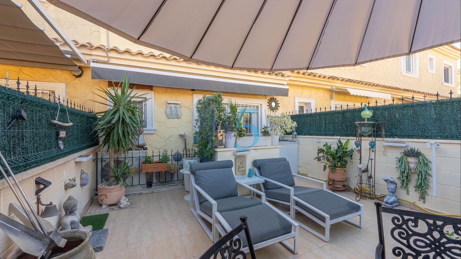 4 slaapkamer Huis te koop in Orihuela Costa met zwembad garage - € 325.000 (Ref: 10012584)