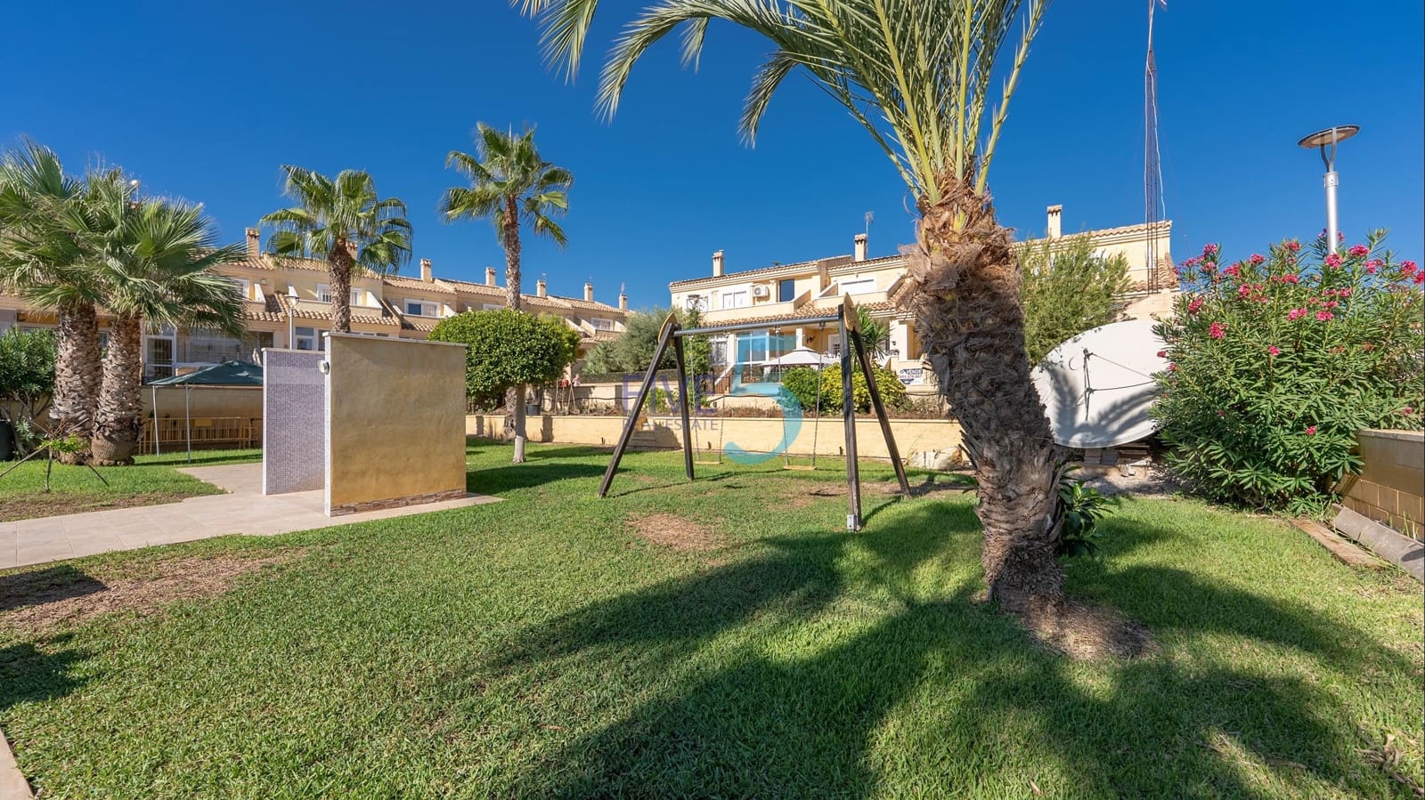 4 slaapkamer Huis te koop in Orihuela Costa met zwembad garage - € 325.000 (Ref: 10012584)