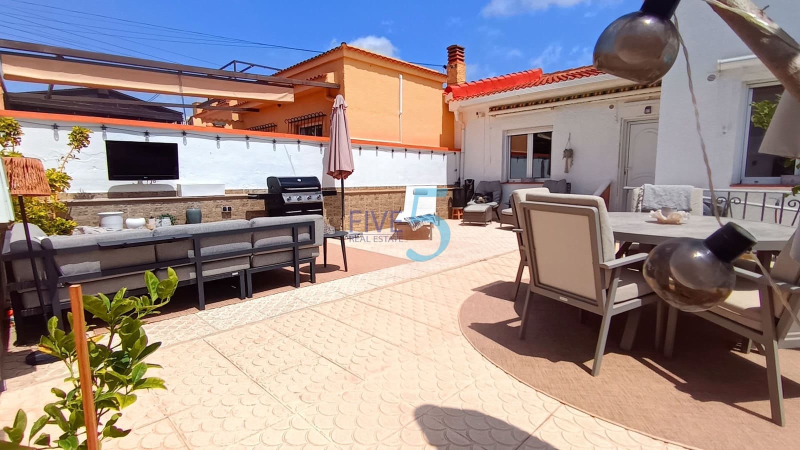 2 bedroom Bungalow for sale in Ciudad Quesada - € 195,000 (Ref: 10012585)