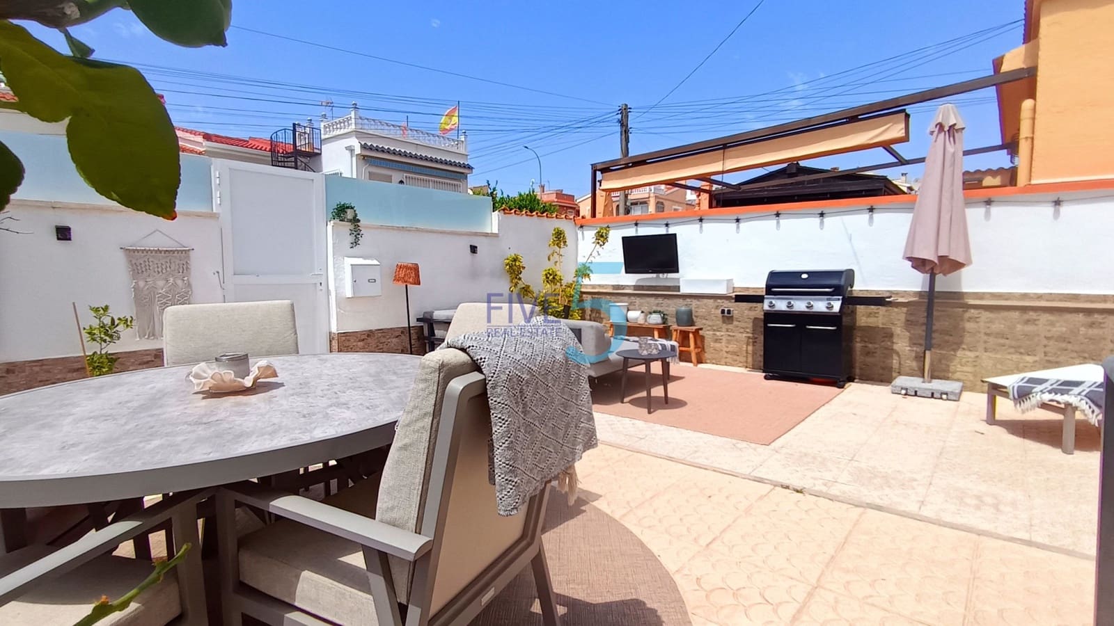 2 bedroom Bungalow for sale in Ciudad Quesada - € 195,000 (Ref: 10012585)