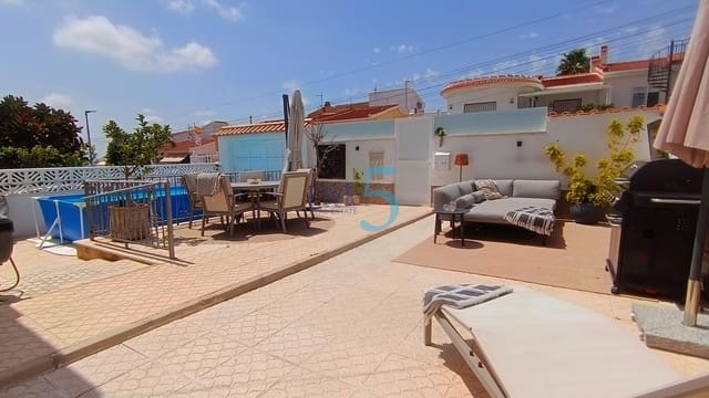 2 bedroom Bungalow for sale in Ciudad Quesada, Rojales - € 195,000 (Ref: 10012585)