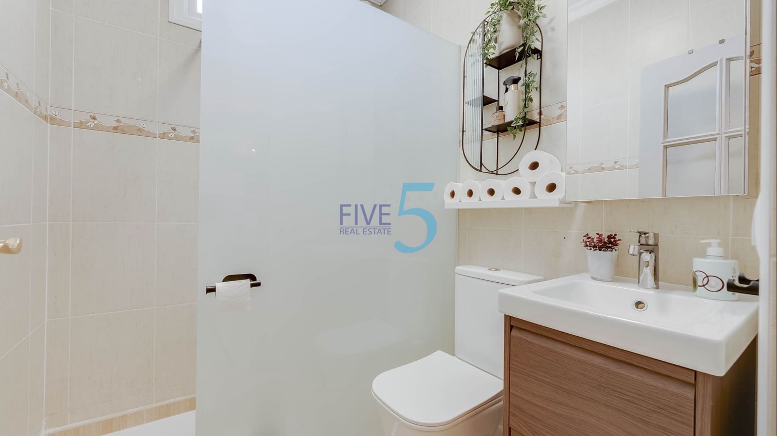 Bungalow de 2 habitaciones en Ciudad Quesada en venta con piscina garaje - 189.000 € (Ref: 10012585)