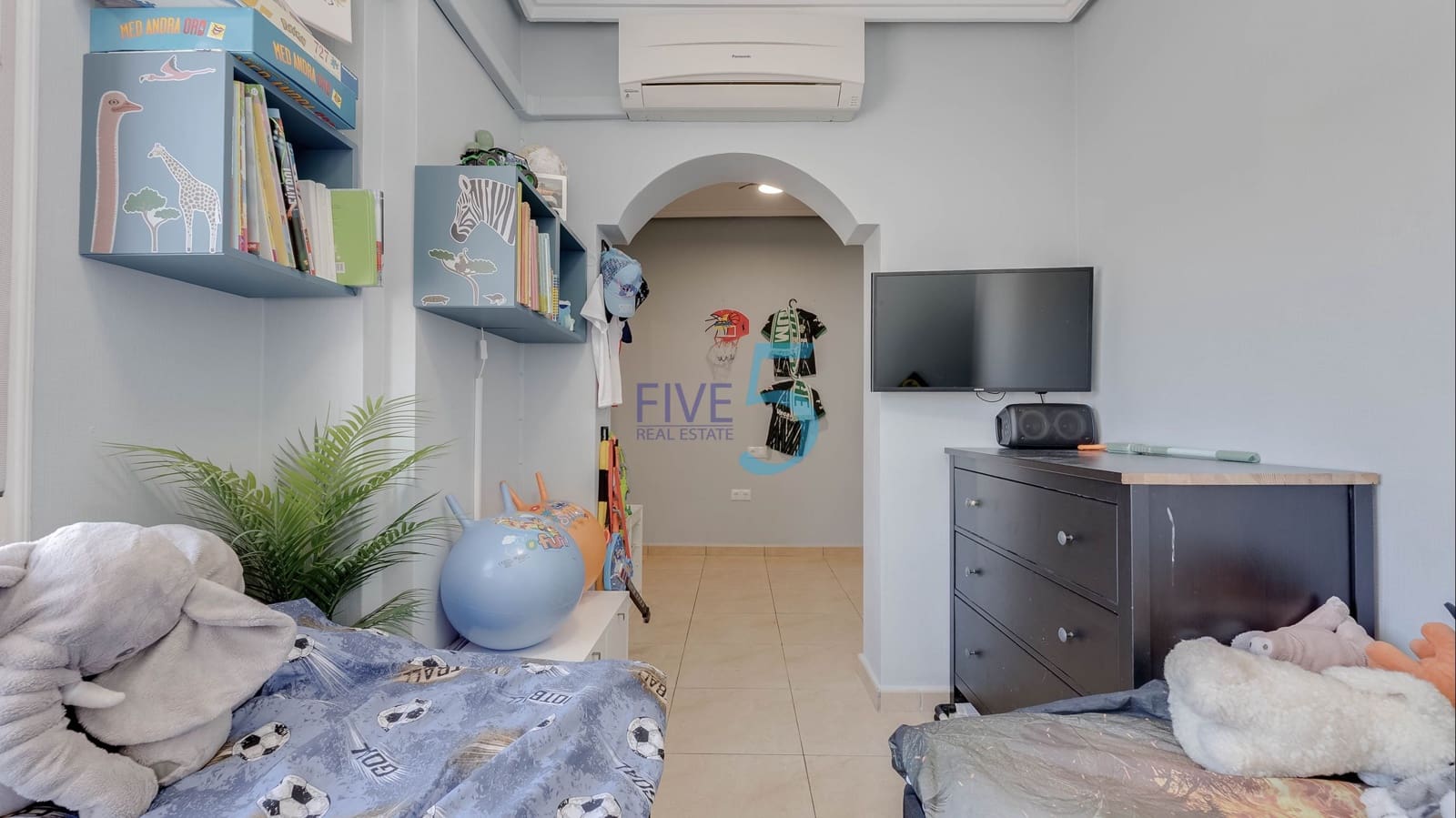 Bungalow de 2 habitaciones en Ciudad Quesada en venta con piscina garaje - 189.000 € (Ref: 10012585)