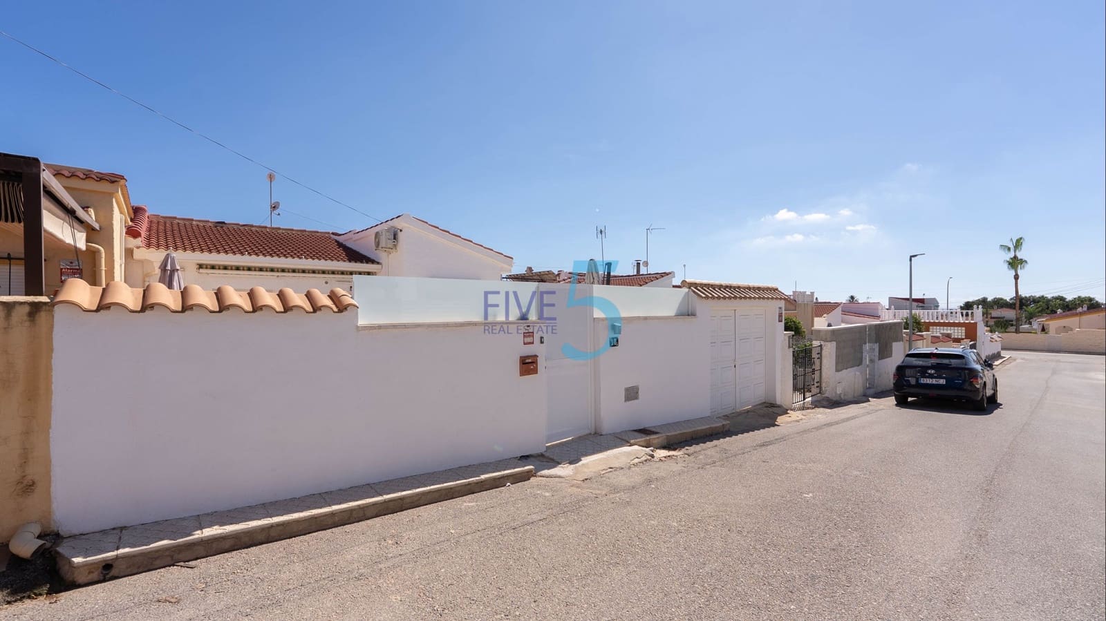 Bungalow de 2 habitaciones en Ciudad Quesada en venta con piscina garaje - 189.000 € (Ref: 10012585)