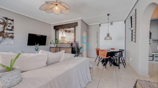 Bungalow de 2 habitaciones en Ciudad Quesada, Rojales en venta con piscina garaje - 189.000 € (Ref: 10012585)