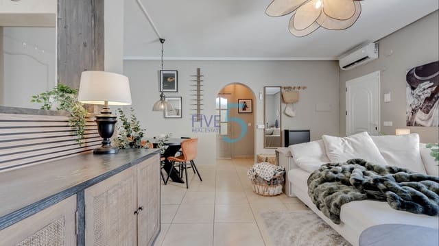 Bungalow de 2 habitaciones en Ciudad Quesada, Rojales en venta con piscina garaje - 189.000 € (Ref: 10012585)