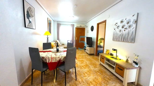 Apartamento de 2 habitaciones en Los Altos en venta con piscina garaje - 149.999 € (Ref: 10012778)