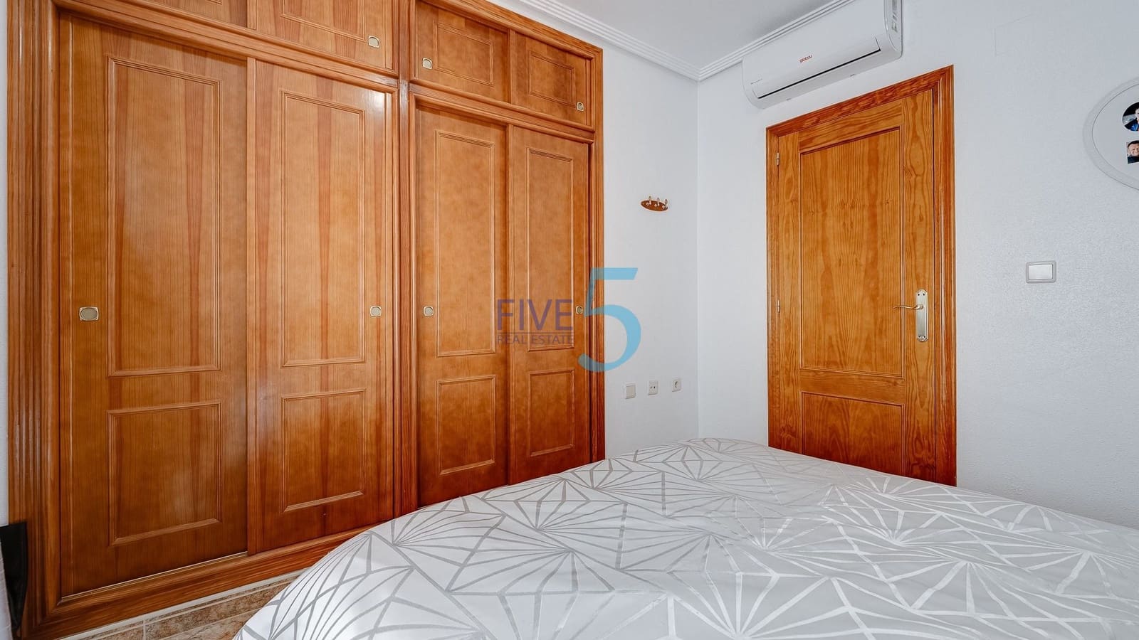 Apartamento de 2 habitaciones en Los Altos en venta con piscina garaje - 149.999 € (Ref: 10012778)
