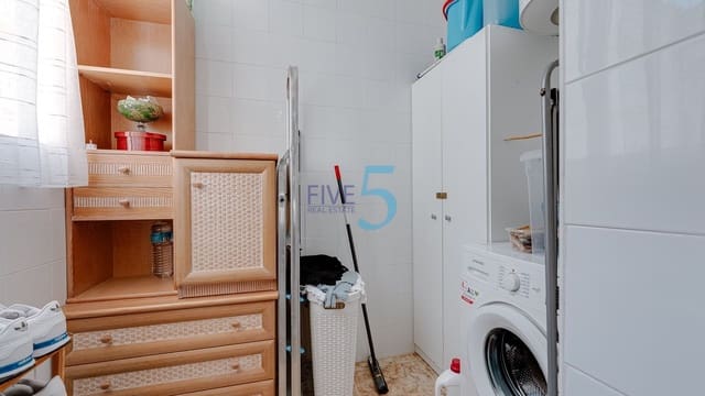 Apartamento de 2 habitaciones en Los Altos en venta con piscina garaje - 149.999 € (Ref: 10012778)