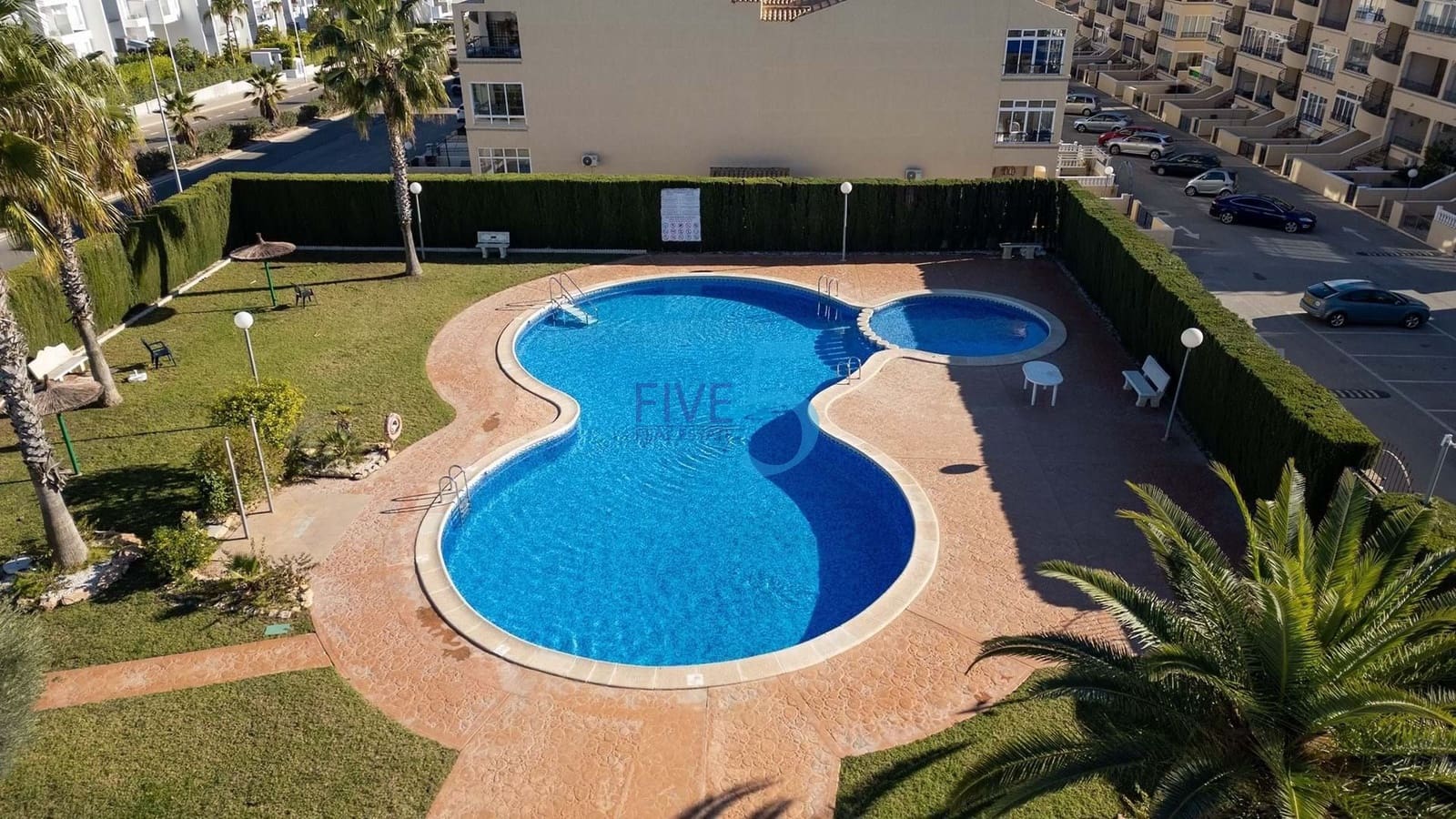 Apartamento de 2 habitaciones en Los Altos en venta con piscina garaje - 149.999 € (Ref: 10012778)