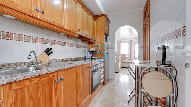 Apartamento de 2 habitaciones en Los Altos en venta con piscina garaje - 149.999 € (Ref: 10012778)