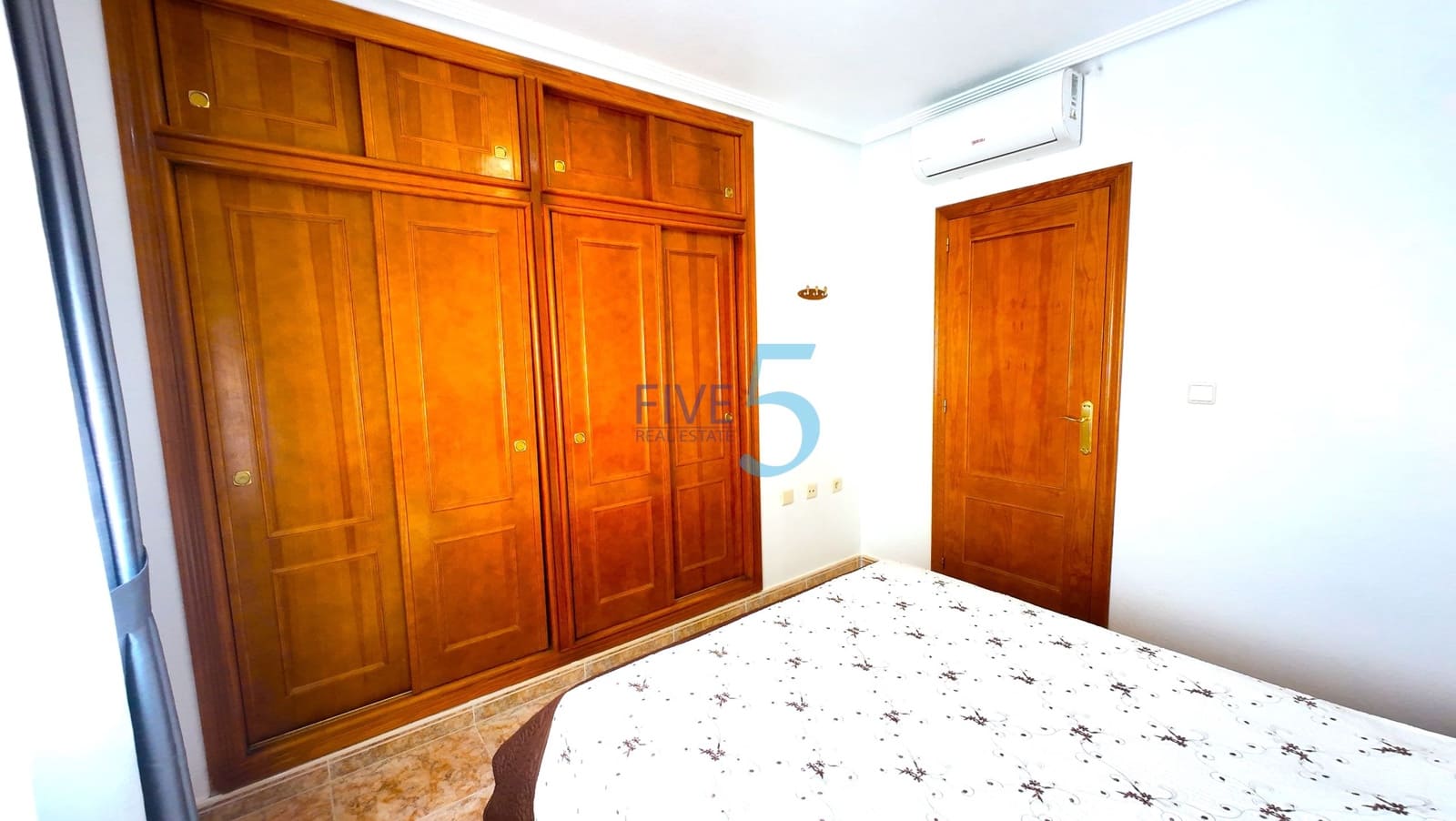 2 bedroom Apartment for sale in Los Altos with pool garage - € 149,999 (Ref: 10012778)
