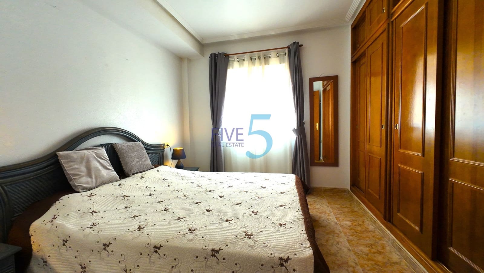 2 bedroom Apartment for sale in Los Altos with pool garage - € 149,999 (Ref: 10012778)