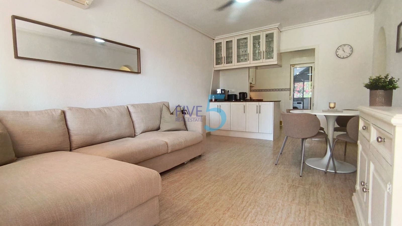 Bungalow de 3 habitaciones en Los Montesinos en venta con piscina - 229.950 € (Ref: 10014701)