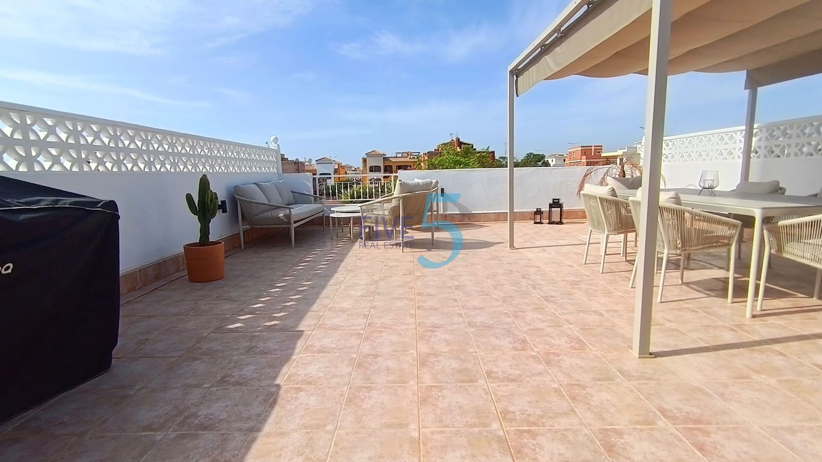Bungalow de 3 habitaciones en Los Montesinos en venta con piscina - 229.950 € (Ref: 10014701)
